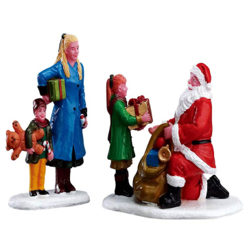Lemax - Presents From Santa - Set van 2