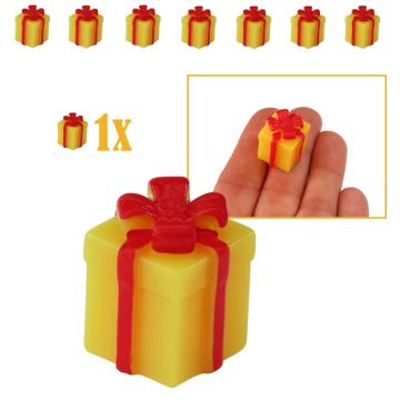 Geel Miniatuur Cadeautje met Rode Strik