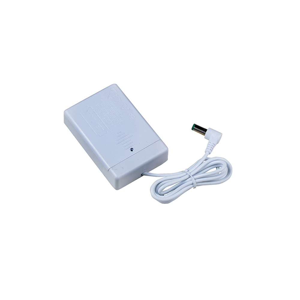 Lemax - 4.5V B/O Box - Wit - Nu Voorverkoop - - Kunststof - 0728162443649