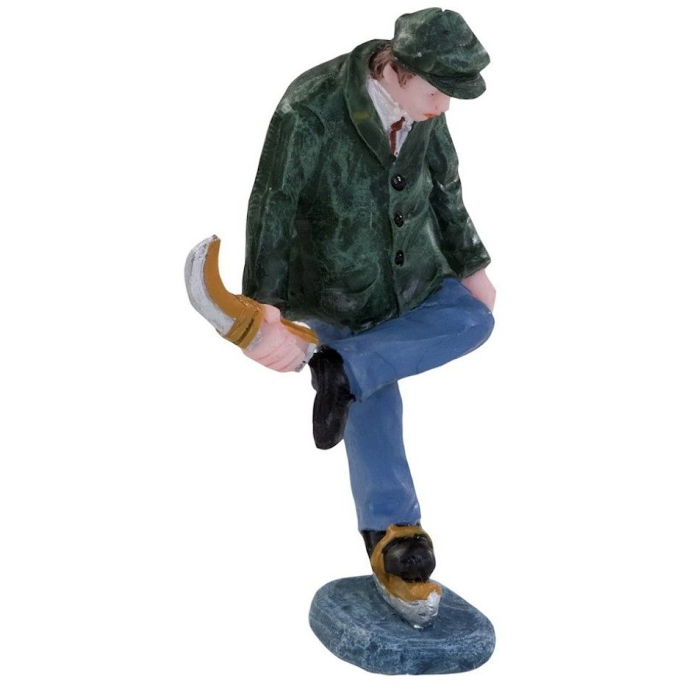 Dickensville - Man Doet Schaats Aan - - Polyresin -