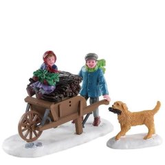 Lemax - Gathering Kindling - Set van 2